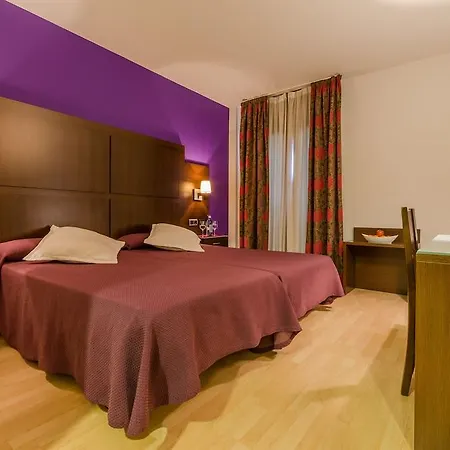 Yit Conquista De Granada Hotel