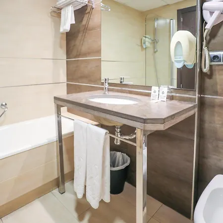 Yit Conquista De Granada Hotel
