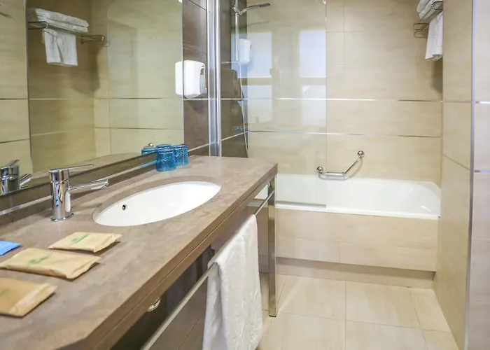 Yit Conquista De Granada Hotel 4*