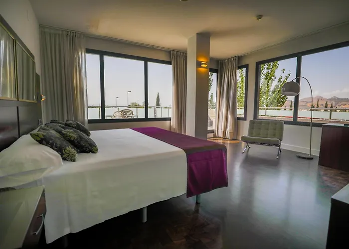 Hotel Yit Conquista De Granada