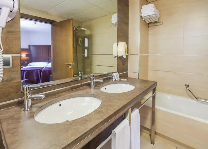 Yit Conquista De Granada Hotel