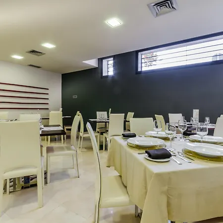 Hotel Yit Conquista De Granada