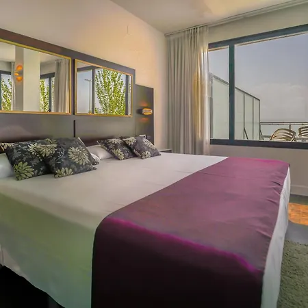 Hotel Yit Conquista De Granada Peligros