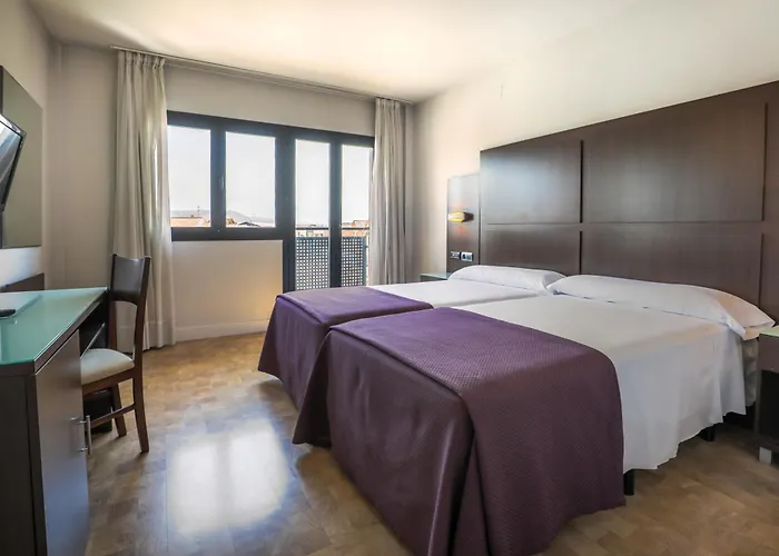 Yit Conquista De Granada 4*